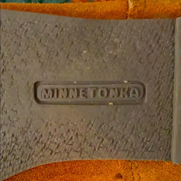 Brown suede leather Minnetonka triple fringe boots - Picture 4 of 4